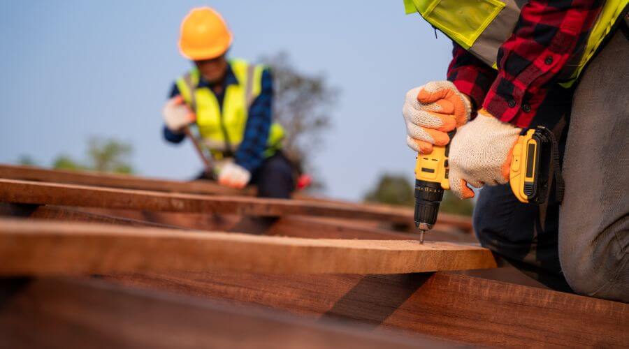 Expert new roof installation services in Hewitt, WI